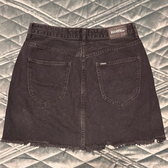 Riders by Lee black Denim skirt with raw hem, size 10 - Picture 8 of 10